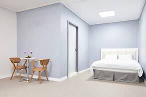 K-Pop Hotel