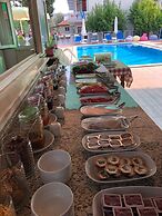 Ferah Hotel
