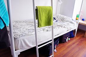 Online Hostel