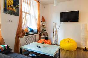 Online Hostel