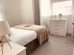 Elthorne Luxury Apartments
