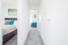 Elthorne Luxury Apartments