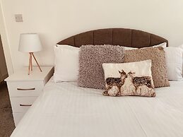 Elthorne Luxury Apartments