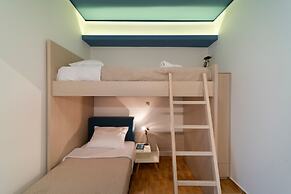 Dolphin Luxury Apartments