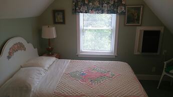 2 bedroom Wiffen Cottage