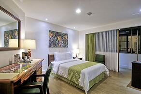 Balmoral Suites