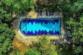Jays Holiday resort