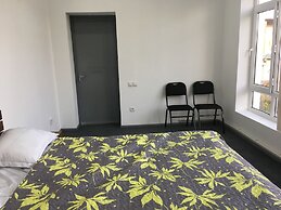 Jules Verne Hostel Tashkent