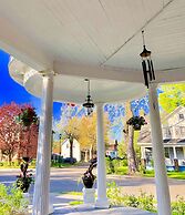 1000 Islands B&B – The Bulloch House
