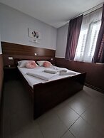 Hotel Djerdan