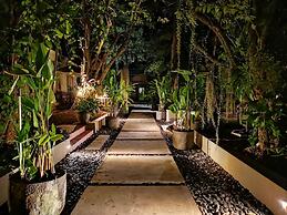 Montra Samui