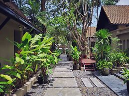 Montra Samui