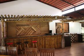 Shangri La Jungle Resort