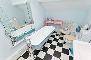The Rosebery Boutique Hotel