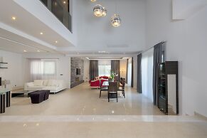 Bella Foresta Villa