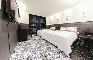 California Hotel