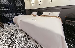 California Hotel
