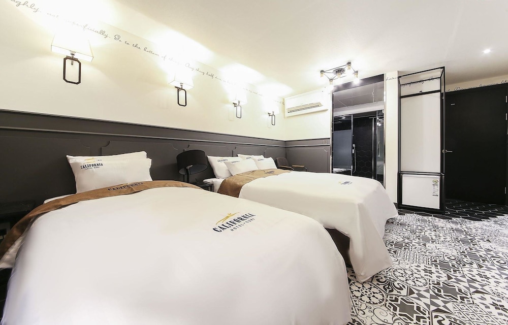 California Hotel