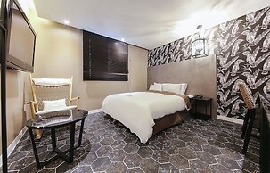 California Hotel