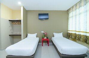Hotel Raja Bot