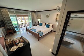 Baan Nam Pen Resort