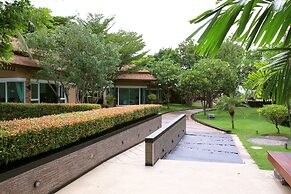 Keang Kluen Talay Resort