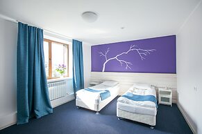 Nicola Hotel