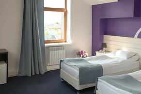 Nicola Hotel
