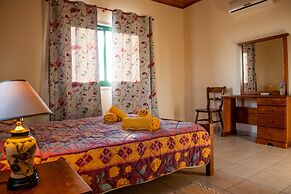 Adonis Villa