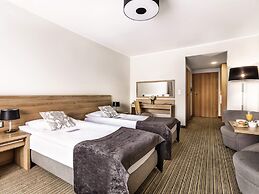 Mercure Wiazowna Brant