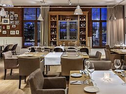 Mercure Wiazowna Brant