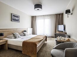 Mercure Wiazowna Brant