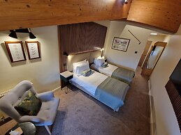 The Dorset Golf Hotel