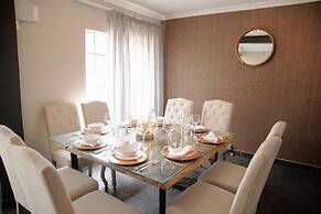 3 Lux Suites