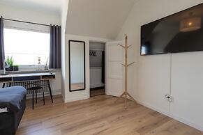 Alyhr Apartments
