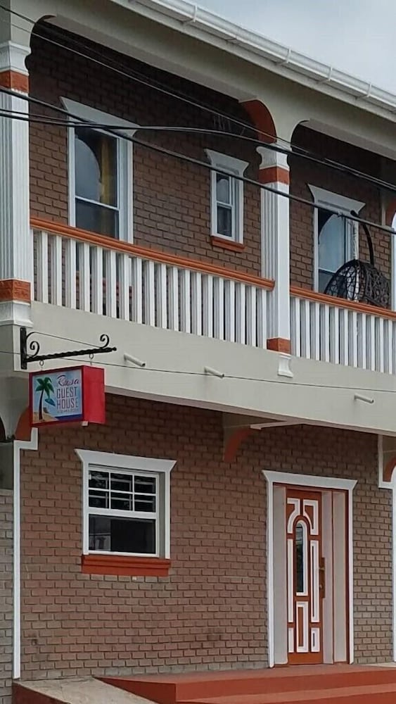 Rosa Guesthouse