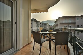 Irida Apartments