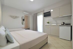 Irida Apartments