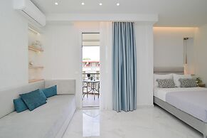 Irida Apartments