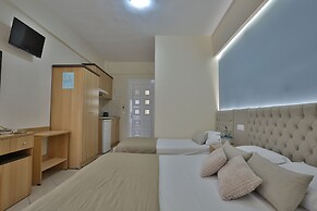 Irida Apartments