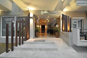 Irida Apartments