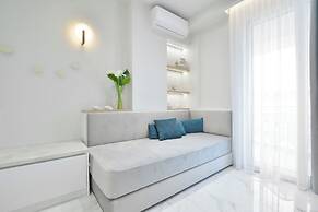 Irida Apartments
