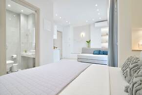 Irida Apartments