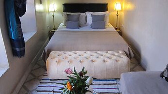 Riad Maizie