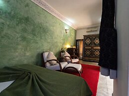 Riad Maizie