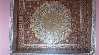 Riad Maizie