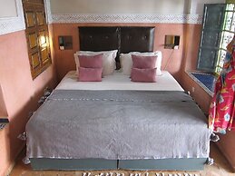 Riad Maizie