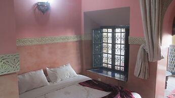 Riad Maizie