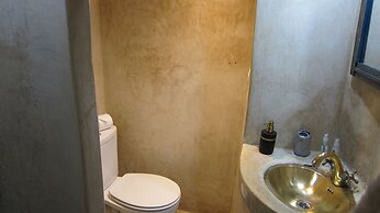 Riad Maizie