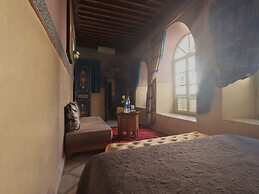 Riad Maizie